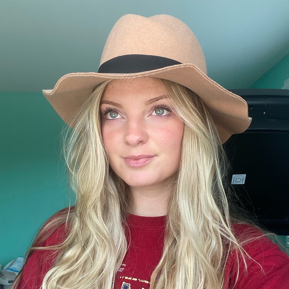 Tan Felt Fedora with Black Ribbon Trim